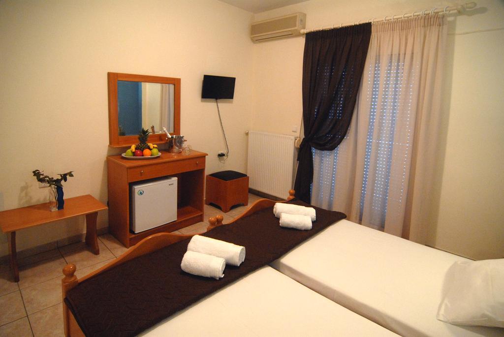 Apollon Hotel Paralia Katerinis Ruang foto